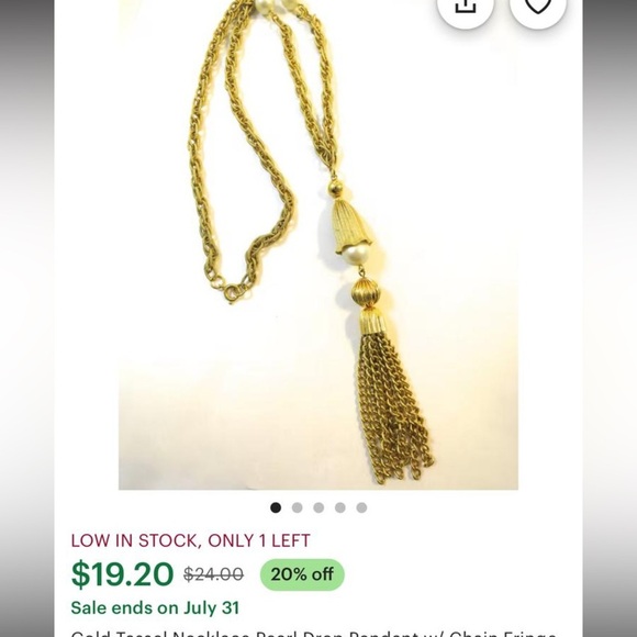 Jewelry - Elegant Gold Tassel Necklace